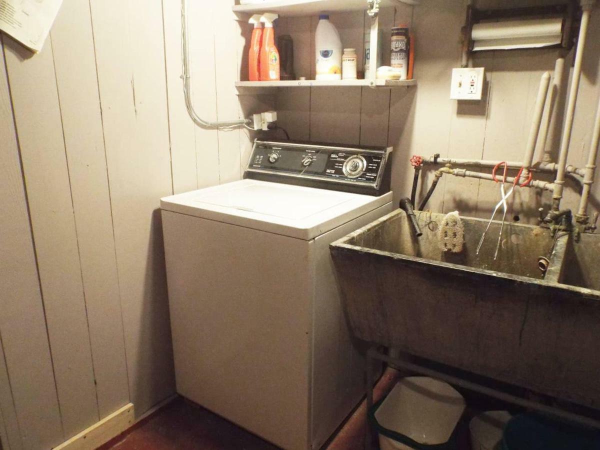 Comfortable 3 Bedroom Craftsman Bungalow In Milwaukee'S Bay View Neighborhood ภายนอก รูปภาพ