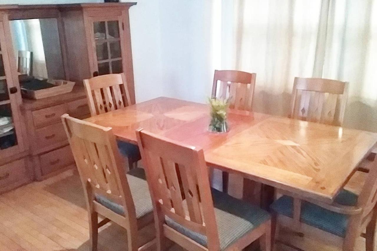 Comfortable 3 Bedroom Craftsman Bungalow In Milwaukee'S Bay View Neighborhood ภายนอก รูปภาพ